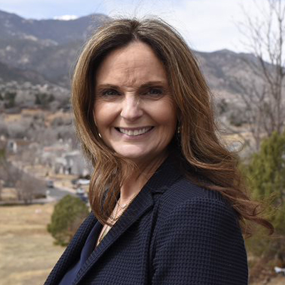 Photo of Jennifer Ackerman 