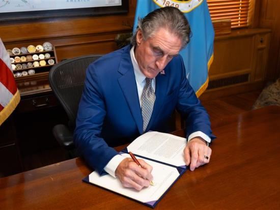 Secretary Signs Executive order