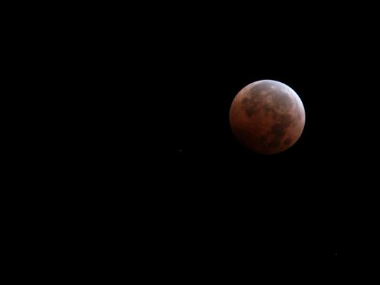 Total lunar eclipse viewed from Patzer WSA.