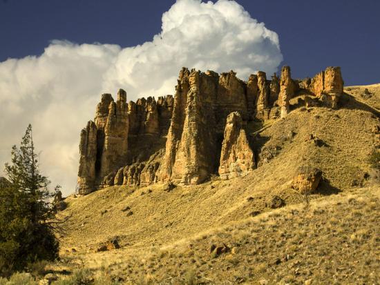 Rocky Monument